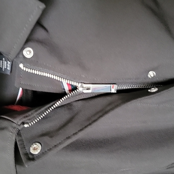 Tommy Hilfiger black hooded rain coat small - Picture 3 of 11